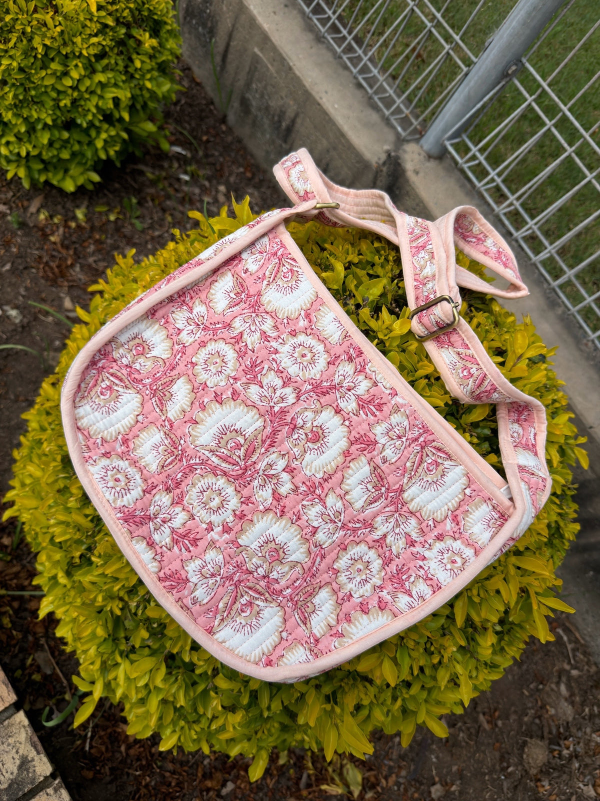 Blush Bloom Side Mini