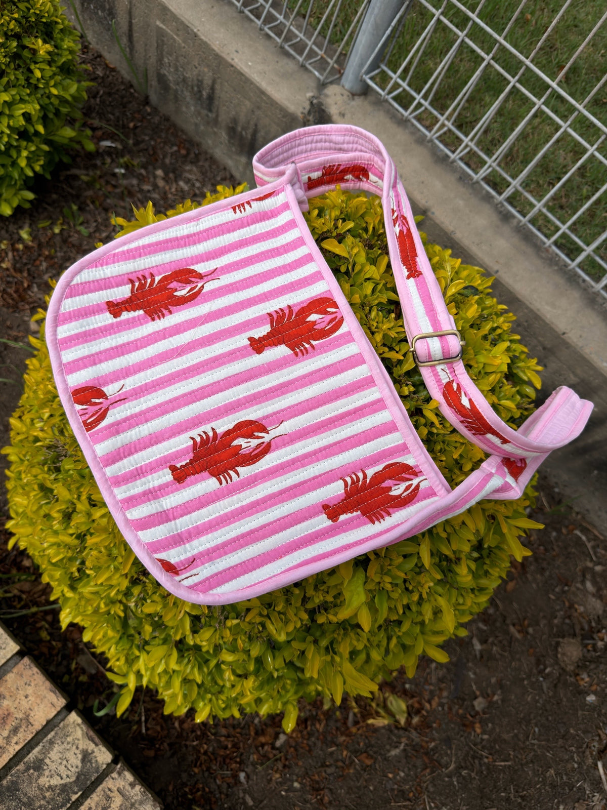 Pink Lobster Side Mini