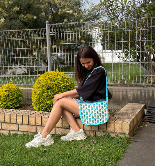 Blue Blossom Side Mini