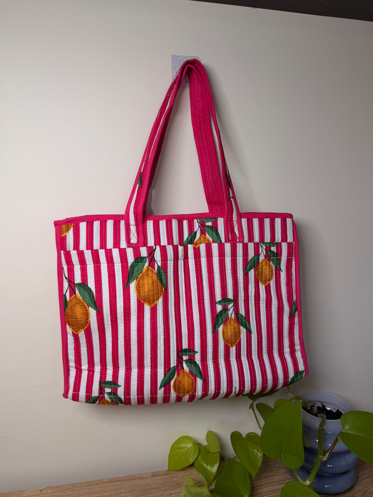Hot Pink Lemons - Beach Tote bags - 15*18 inches