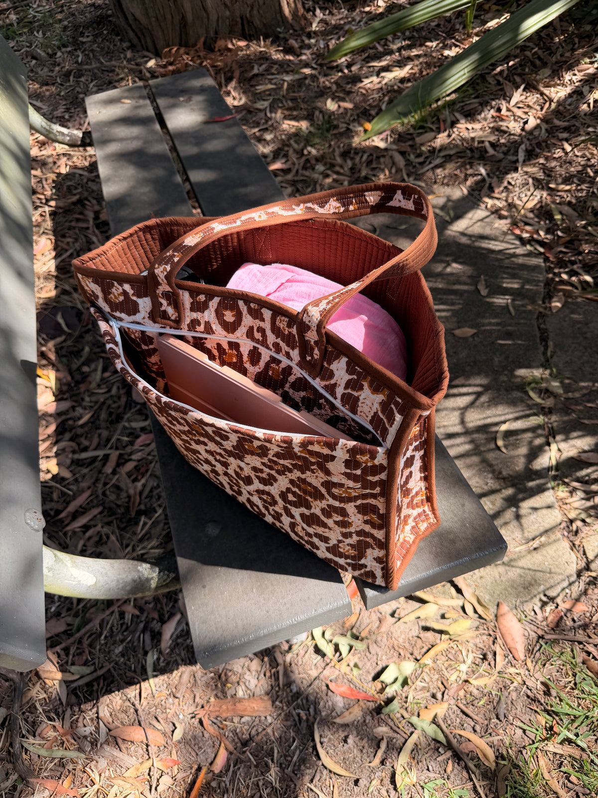 Cowgirl - Beach Tote bags - 15*18 inches